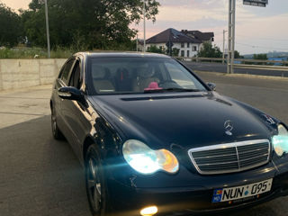 Mercedes C-Class