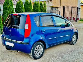 Mitsubishi Colt foto 4