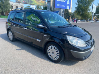 Renault Grand Scenic foto 6