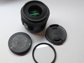 Sigma art - 30mm - f1/4 for Canon