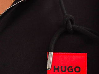 Костюм Hugo Boss foto 3