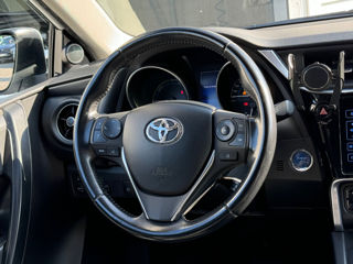 Toyota Auris foto 10