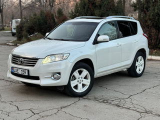 Toyota Rav 4 foto 2