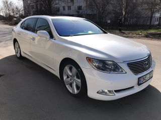 Lexus LS Series foto 2