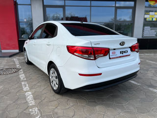 KIA Rio foto 5