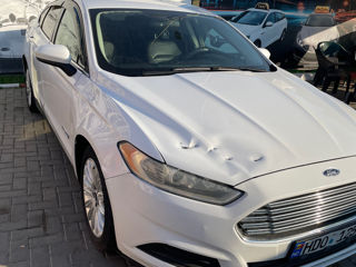 Ford Fusion foto 4