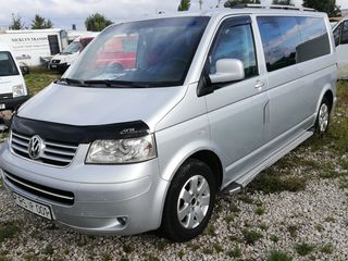 Volkswagen Caravelle foto 2