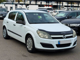 Opel Astra foto 3