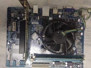 Socket 1155 Gigabyte GA-H61M-DS2