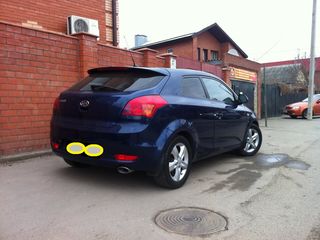 KIA Pro_Cee'd foto 1