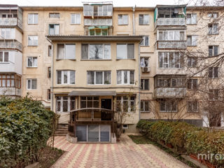 Apartament cu 3 camere, 116 m², Botanica, Chișinău foto 16