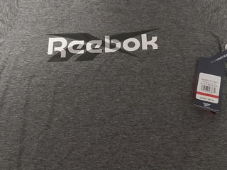 Продам Фирменную Футболку Reebok foto 4