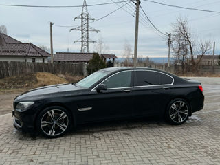 BMW 7 Series foto 4