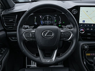 Lexus NX Series foto 11