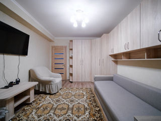 Apartament cu 1 cameră, 43 m², Botanica, Chișinău foto 5