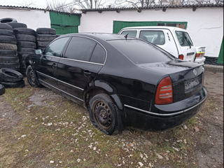 Skoda Superb foto 3