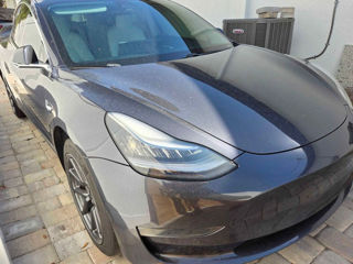 Tesla Model 3 foto 5