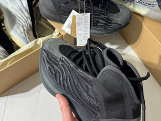 Adidas Yeezy Qntm foto 6