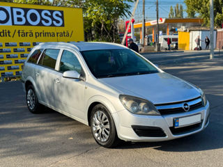 Opel Astra foto 3