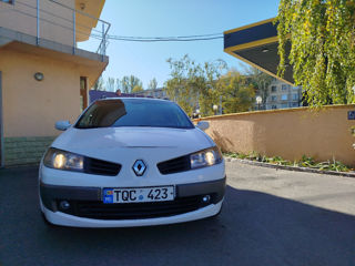 Renault Megane foto 4