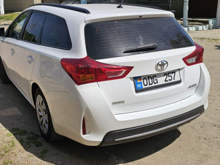 Toyota Auris foto 3