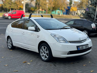 Toyota Prius foto 5