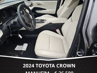 Toyota Crown foto 4