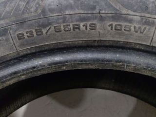 235/55 R19 Good Year foto 4