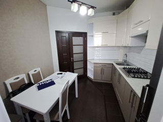 Apartament cu 1 cameră, 48 m², Centru, Chișinău foto 3