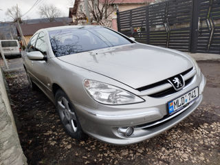 Peugeot 607