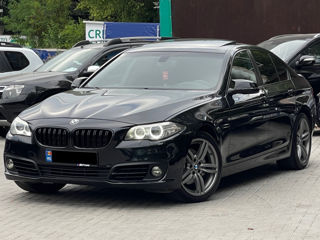 BMW 5 Series foto 1