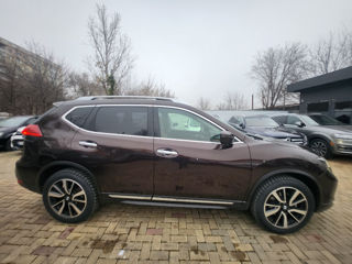 Nissan X-Trail foto 3