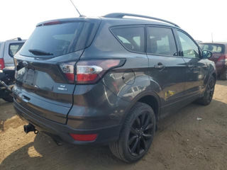 Ford Escape foto 3