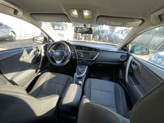 Toyota Auris foto 8