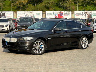 BMW 5 Series foto 4