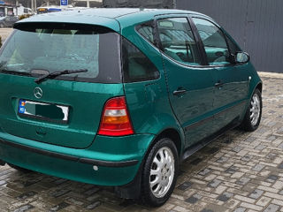 Mercedes A-Class foto 10