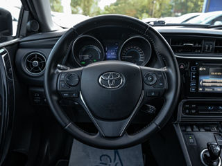 Toyota Auris foto 10