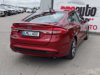 Ford Fusion foto 4