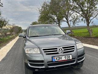 Volkswagen Touareg foto 0