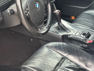 BMW 5 Series foto 5