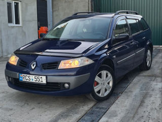 Renault Megane foto 3