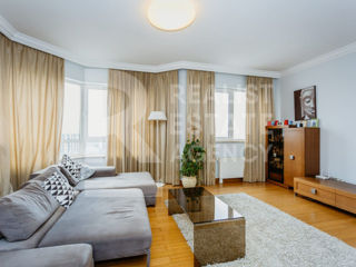 Apartament cu 2 camere, 105 m², Centru, Chișinău foto 5