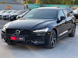 Volvo S60 foto 1