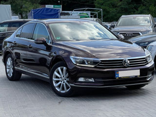 Volkswagen Passat foto 4