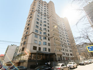 Apartament cu 1 cameră, 48 m², Centru, Chișinău foto 14