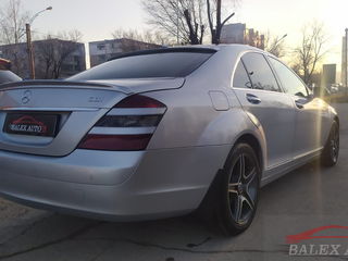 Mercedes S Class foto 2