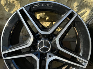 Mercedes OEM AMG 5 Twin Spoke R18 foto 5