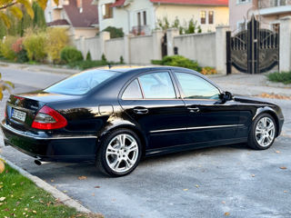 Mercedes E-Class foto 6