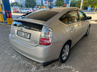 Toyota Prius foto 6