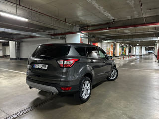 Ford Kuga foto 8